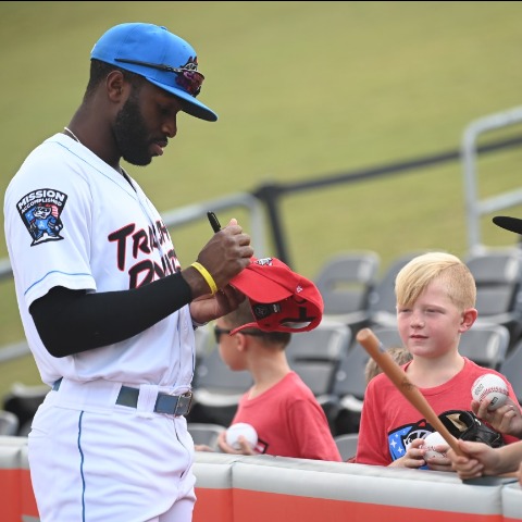 Torii Hunter Jr. action shot 1